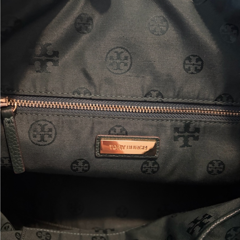 EUC Tory Burch Green Leather Shoulder Bag - Picture 9 of 13